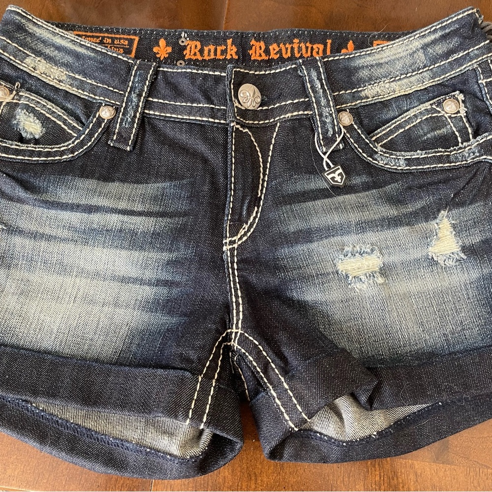 Rock Revival Denim Cuffed Shorts Size 28